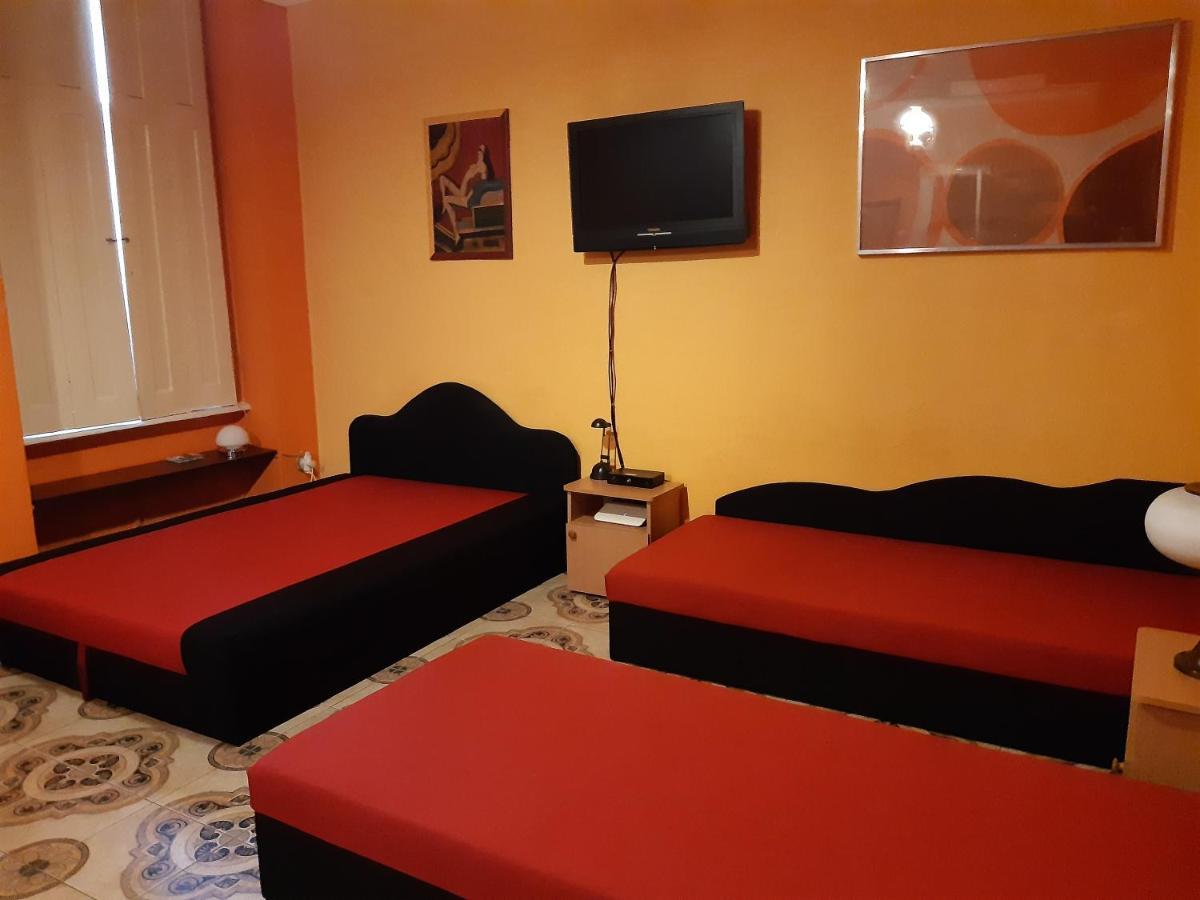 Astoria Centrum Studio Apartment Budapest Ngoại thất bức ảnh